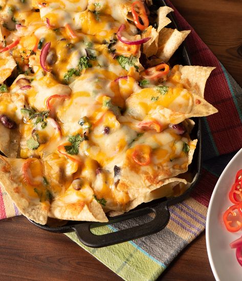 Best Ever Nachos Recipe | Organic Valley Cheesy Nachos Recipe, Nachos Recipe Vegetarian, Cheese Nachos Recipe, Best Nachos Recipe, Nachos Vegetarian, Vegetarian Nachos Recipe, Bacon Nachos, Pesto Flatbread, Best Nachos