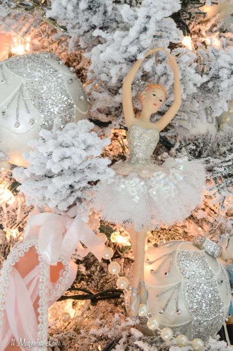 Nutcracker Suite Ballet Themed Christmas Tree Nutcracker Ballet Christmas, Ballet Christmas, Nutcracker Christmas Tree, Themed Christmas Tree, Ballerina Ornaments, Vintage Nutcrackers, Christmas Dance, A White Christmas, Nutcracker Ballet