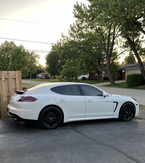 2014-2016 Porsche Panamera 4S Porsche Panamera 4s, Panamera 4s, Panamera Turbo S, Porsche Panamera Turbo, Dream Car Garage, Porsche Panamera, Dream Car, Car Garage, Car Collection