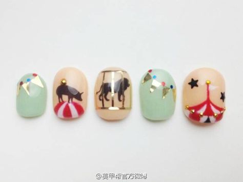 Cirque du soleil Carousel Nails, Circus Nails, Circus Carousel, Carnival Nails, Carousel Animals, Metallic Nail Art, Nail Pops, Japanese Nail Art, Japanese Nails