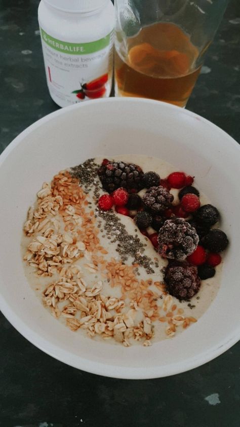 Breakfast Balanced Breakfast, Herbalife Nutrition, Oatmeal, Nutrition, Quick Saves, Instagram