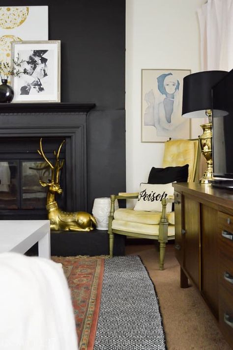 Eclectic Fireplace, Black Fireplace Mantel, Fireplace Decorating Ideas, Edgy Home, Rental Diy, Black Fireplace Surround, Fireplace Decorating, Fireplace Modern Design, Bedroom Accent Wall