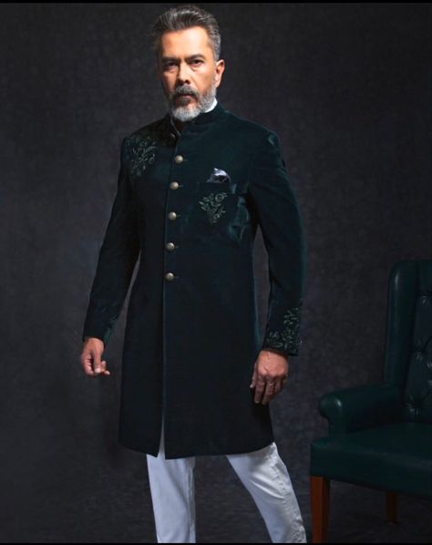 Indian Marriage Dress, Indowestern Outfits For Men, Indian Wedding Suits Men, Green Suit Men, Indian Wedding Clothes For Men, Sherwani For Men Wedding, Wedding Kurta For Men, Groom Dress Men, Indian Groom Wear