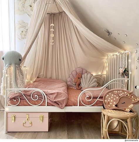 Beautiful Bed Designs, Toddler Girl Room, Toddler Room Decor, Baby Room Inspiration, Ikea Bed, Nursery Room Inspiration, Kids Room Inspiration, Toddler Rooms, Toddler Bedrooms