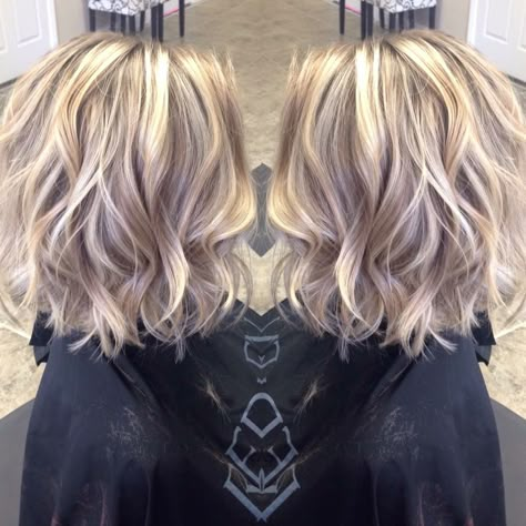 I absolutely love the color and cut! Hair Color Ideas For Blondes To Cover Gray, Winter Blonde Bob Hair, Medium Hairstyle Women Balayage, Extension Bob Short Hair, 2023 Hair Trends For Women Short Blonde, Beige Blonde Hair Fair Skin, Bob Haircut On Wavy Hair, Blonde Hair Color Ideas To Hide Gray, Cool Blonde Medium Length Hair