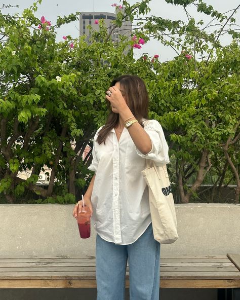 Trying not to be iron deficient🙂‍↕️ Fit- @westbysapphire Shoes- @roya.official96 🏷️ ootd, summer fashion, Lahore, west by sapphire, Pakistan, western fashion, tote bag #vogueayesha #summerfashion #totebag #ootd #ootdfashion #westbysapphire #sapphirepakistan Ootd Totebag, Sapphire Pakistan, Fashion Tote Bag, Ootd Summer, Ootd Fashion, Western Fashion, Pakistan, Summer Fashion, Sapphire