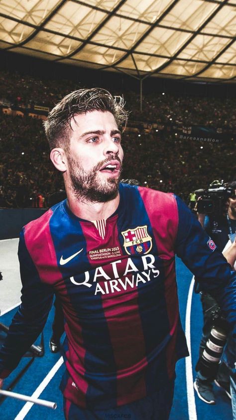 UCL final in Berlin 2015 Pique Wallpaper, Football Player Messi, Pique Barcelona, Ucl Final, Gerard Pique, Fc Barcelona Wallpapers, Football Players Photos, Barcelona Team, Barcelona Players