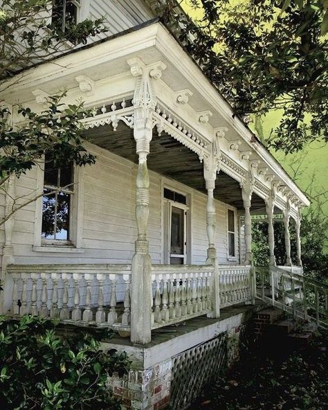 Corner Gazebo, Gothic Revival House, Victorian Porch, Famous Houses, Side Porch, Porch And Balcony, Gothic Revival, House With Porch, Grand Staircase