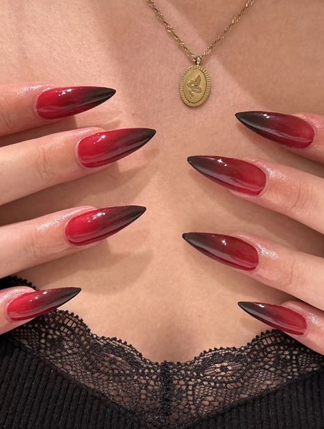 Manicure Soak, Red Ombre Nails, Beach Nail, Paint Nail, Gel Paint, Velvet Nails, Red Acrylic Nails, Cherry Nails, Goth Nails