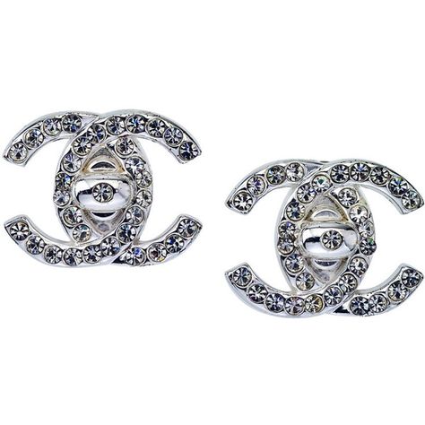 Chanel Silver CC Clip-On Earrings (1.495 BRL) ❤ liked on Polyvore featuring jewelry, earrings, clip earrings, clip on earrings, silvertone earrings, earring jewelry and silver earrings Cc Earrings, Piercing Earrings, Shopping Chanel, Chanel Earrings, Clip Earrings, Rhinestone Earrings, Fendi Bags, Burberry Bag, Earrings Silver