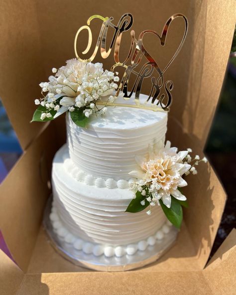 Wedding Cake Mini Cakes, Small Wedding Cake Table Display, Simple Wedding Cakes 2 Tier, Engagement Cake Designs Classy, 2tier Wedding Cake, Civil Wedding Cake, 2 Tier Wedding Cakes Simple Elegant, Simple 2 Tier Wedding Cake, Simple Wedding Cake 2 Tier