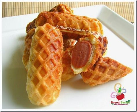 BUSOG! SARAP!: Busog! Sarap! Adventures on making WAFFLE DOGS… Waffle Dog, Waffle Pops, Hungry Eyes, How To Make Waffles, Filipino Foods, Corn Dog, 2nd Year, Filipino Recipes, Breakfast For Kids