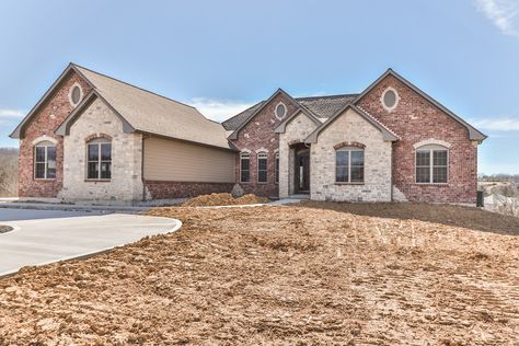 Patio Fountain, Tuscan Style Homes, Transitional Exterior, Brick Exterior, Red Brick House, Stone Pathway, Brick Exterior House, Stone Kitchen, Home Addition