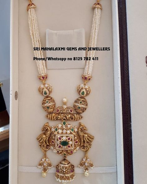 Sri Mahalakshmi Gems And Jewellers, Emerald Haram, Ruby Jewelry Necklaces, Stone Bangles, Gold Jewelry Outfits, Gold Necklace Indian, Gold Jewelry Simple Necklace, Pearl Necklace Designs, Gold Bridal Jewellery Sets