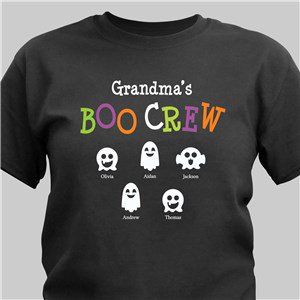 Boo Crew Personalized T-Shirt Diy Halloween Shirts, Halloween Shirt Design, Halloween Shirts Kids, Cricut Halloween, Christmas T Shirt Design, Boo Crew, Personalized Grandma, Grandma Shirts, Vinyl Shirts