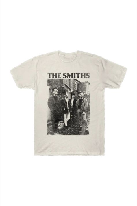 Smiths T Shirt, The Smiths Shirt, Silly Clothes, 80s Fashion Trends, Vintage Band Tees, The Smiths, T Dress, Cool Graphic Tees, Warm Outfits