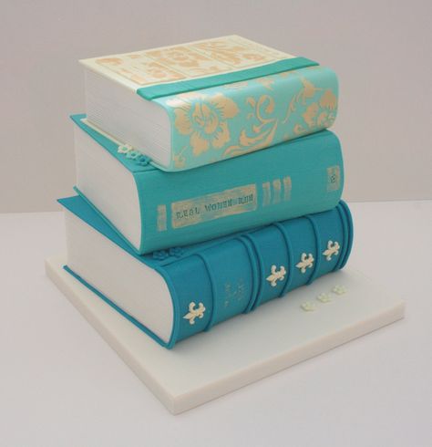 Cakes That Look Like Books, Bookworm Cakes, Cake Book Design Ideas, Book Cake Ideas Birthday, Stacked Book Cake, Fondant Book, Open Book Cakes, Library Cake, Teacher Cakes