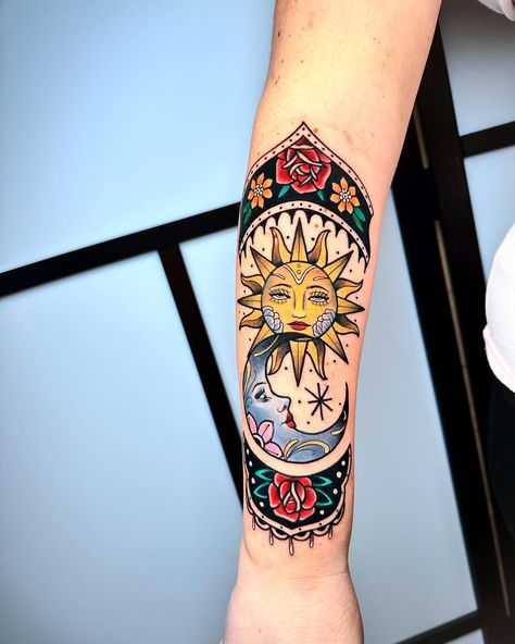 Bold and vibrant inked sun and moon tattoo on the forearm Sun And Moon Tattoo Designs, Sun And Moon Tattoo Ideas, Moon Tattoo Ideas, Earthy Tattoos, Moon Sun Tattoo, Celestial Tattoo, Inner Forearm Tattoo, Sun And Moon Tattoo, Thai Tattoo