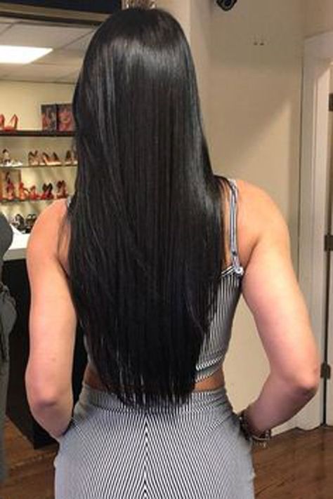 We bring you an easy trending hairstyle for long hair to make you look chic. We have been following the exquisite of hair extensions. Gray Hair Wigs, Grey Hair Wig, Straight Black Hair, Stylish Short Hair, Long Silky Hair, Braided Hairstyles For Teens, Long Dark Hair, Short Hair Wigs, Chic Hairstyles