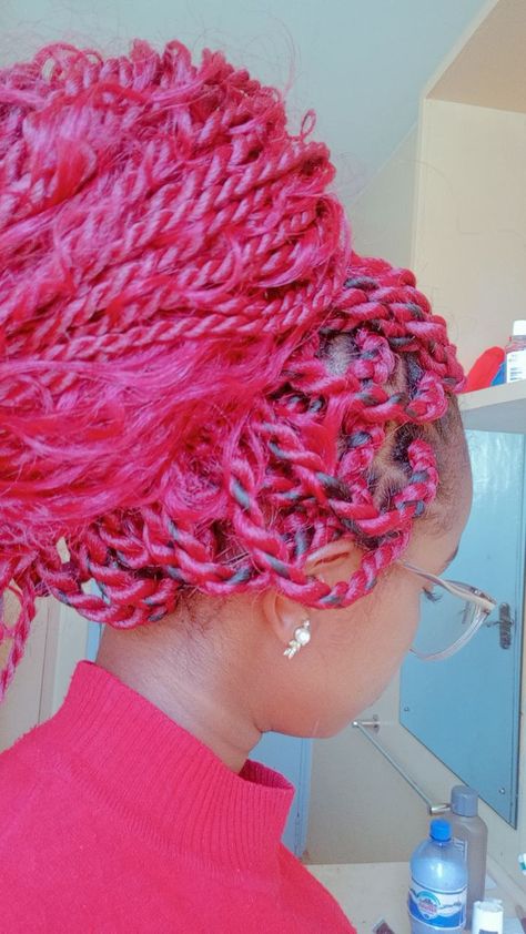 Boho braids Maroon twist braids Boho Twists, Boho Braids, Goddess Braids, Twist Braids, Beauty Ideas, Braids, Twist, Hair, Beauty