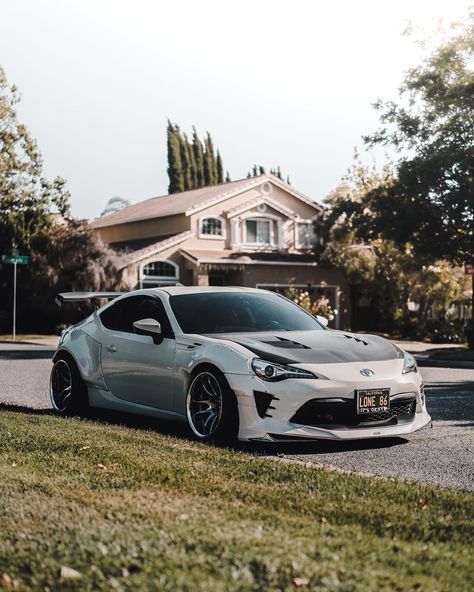 Toyota Gt 86 Modified, Toyota Gt86 White, Toyota 86 White, Toyota 86 Modified, Toyota Gt86 Modified, Gt86 White, Gt 86 Toyota, Car Ideas Aesthetic, Toyota Brz