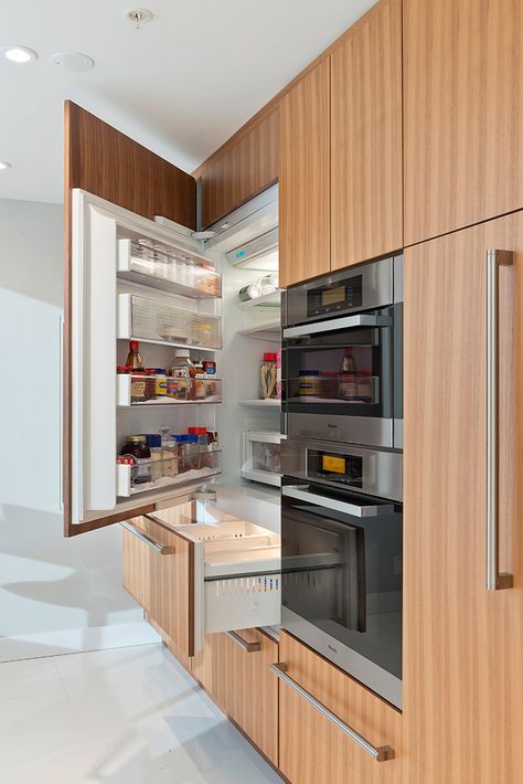 How To Hide A Fridge, Modern Condo Interior Design, Fridge Inspiration, Fridge In Kitchen, Kitchens 2021, Integrated Refrigerator, Design Center Showroom, Condo Interior Design, Pantry Wall