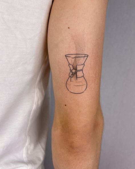 Chemex Tattoo, Barista Tattoo, Delight Tattoo, Coffee Tattoo Ideas, Coffee Cup Tattoo, Desert Tattoo, Cup Tattoo, Coffee Tattoo, Coffee Tattoos