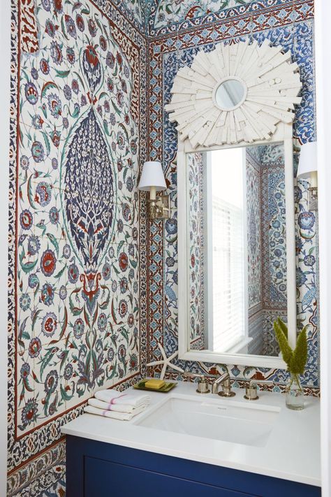 Small Moroccan Bathroom Ideas, Turkish Bathroom Ideas, Moroccan Bathroom Ideas, Gracie Wallpaper, Moroccan Bathroom, Bathroom Luxury, Designer Bathroom, Best Bathroom Designs, Turkish Tiles