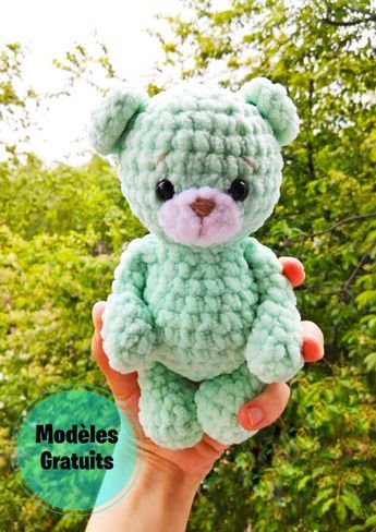 Amigurumi Modèle Ours au Crochet PDF Gratuit - Amigurumibox Crochet Bear Patterns, Crochet Patterns Free Beginner, Crochet Teddy Bear Pattern, Crochet Panda, Crochet Animals Free Patterns, Crochet Teddy, Fun Crochet Projects, Crochet Diy, Diy Crochet Projects