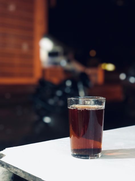 മഴയത്തൊരു കട്ടൻ 🖤 #storiesfromafras #blacktea #rain  #random #stories Random Stories, Background Photos, Evening Tea, Black Tea, Pint Glass, Beer Glasses, Beer, Tea, Tableware