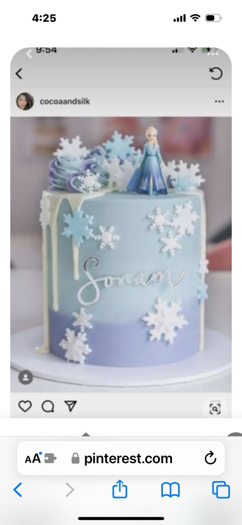 Cakes Elsa Frozen, Frozen Party Cake Ideas, Frozen Cake With Cupcakes, Frozen Cake With Rock Candy, Elegant Frozen Cake, Elsa Theme Birthday Cake, Frozen 2 Birthday Party Ideas Cake, Frozen Themed Birthday Brunch, 3rd Birthday Elsa Theme