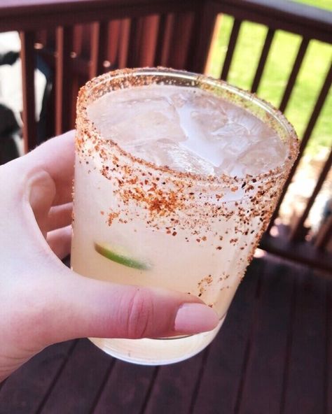 Zero Sugar Alcoholic Drinks, Zero Sugar Cocktails, Keto Spicy Margarita, Low Calorie Margaritas, Tequila Cocktails Low Calorie, Low Carb Margarita, Sugar Free Margarita, Low Carb Cocktails, Perfect Margarita