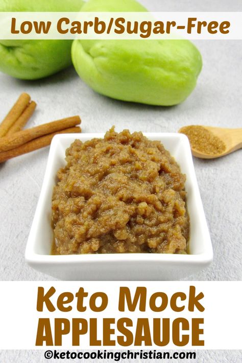 Keto Mock Applesauce - Low Carb/Sugar-Free This Keto version of "apple" sauce has the same texture and flavor of applesauce, without using real apples!   Chayote squash makes the perfect Low Carb substitute for apples in this healthy sweet treat! #lowcarbapplesaucesubstitute #ketoapplesauce #ketomockapplesauce Recipes With Applesauce, Chayote Recipes, Carb Substitutes, Chayote Squash, Pumpkin Coffee Cakes, Postre Keto, Dish Ideas, Low Carb Low Sugar, Keto Friendly Desserts