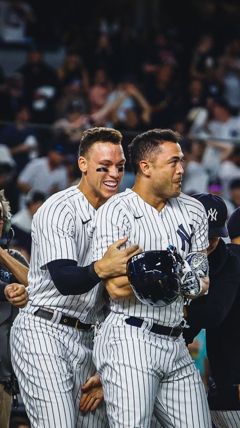 New York Yankees Wallpaper, Yankees Baseball Players, Yankees Wallpaper, Mlb Yankees, Giancarlo Stanton, New York Yankees Baseball, Yankees Fan, Baseball Boys, Yankees Baseball