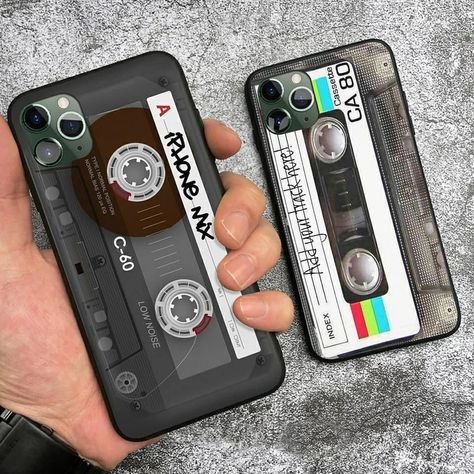 📼Tape Case 🤳tag the friend you want to gift ✔️follow for more accessories Apple Types, Vintage Cassette, Paw Print Design, Retro Phone, Mobile Phone Covers, Apple Phone Case, Iphone Accessories, Apple Phone, Cassette Tape