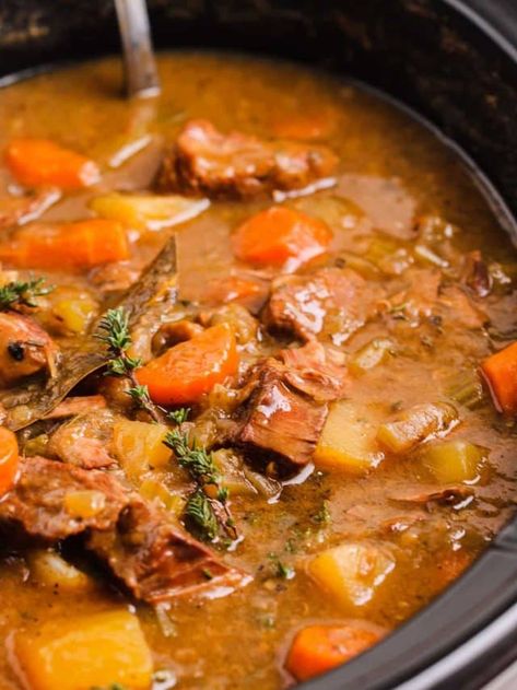 Crockpot Pot Roast, Guinness Stew, Guinness Beef Stew, Irish Beef Stew, Irish Beef, Slow Cooked Beef, Easy Family Dinners, Beef Stew, Crockpot Recipes Slow Cooker