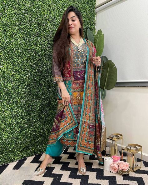 Elevate your style with these stunning Indian Pakistani salwar kameez sets! Perfect for Eid, weddings, and parties. 💃🏽✨ #PartyWear #Stylish #Handwork #FashionGoals #IndianFashion #WomenWear #eBay #eBayStore #eBaySeller #Pakistani #DoesNotApply #India #DecentFabric #MultiColor #Women #MASLIN https://ebay.us/CEYHpj Pakistani Salwar, Pakistani Salwar Kameez, Work Tops, Salwar Suits, Ready Made, Salwar Kameez, Summer Wear, Indian Fashion, Party Wear