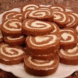 Granny Kat's Pumpkin Roll | "I make this pumpkin roll often! It's always a hit and SO easy!" Six Sisters Pumpkin Roll, Taste Of Home Pumpkin Roll, Pumpkin Roll Tastes Better From Scratch, Granny Kats Pumpkin Roll, Libby’s Pumpkin Roll Recipe, Pumpkin Rolls Recipe, Pumpkin Seed Recipes, Pumpkin Soup Recipe, Pumpkin Roll