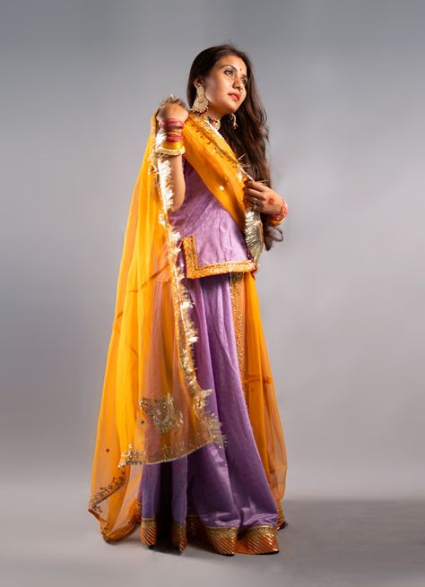 Rajputi traditional dress and rajputi culture baisa hokm outfit and photo shoot Rajputi Culture, Jay Mataji, Rajasthani Dress, Rajputi Dress, Dresses Traditional, Anarkali Dress Pattern, Devi Durga, Indian Dresses Traditional, Boutique Clothes