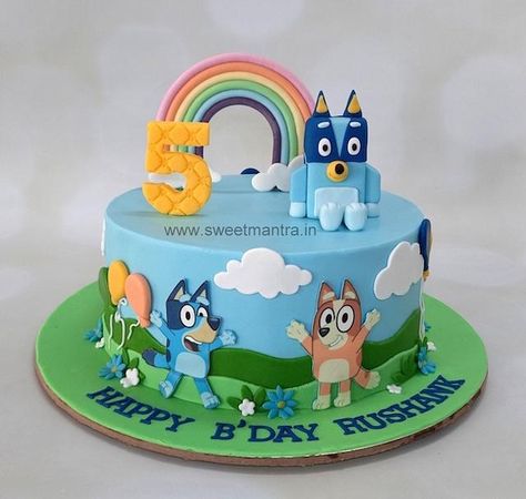 Bluey Cupcakes, Bingo Cake, Customised Cakes, 5th Birthday Cake, Bluey Birthday, Childrens Tv, Garden Cakes, Cake Online, 3rd Birthday Parties