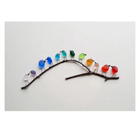 PRICES MAY VARY. 2. Unique Sea Glass Birds: The vibrant colors of sea glass are expertly crafted into stunning bird , producing an amazing rainbow effect. Each piece is handcrafted, ensuring you receive a unique design. Add of charm to your home with this exceptional wall art. 3. Artistic Craftsmanship: Infuse a serene and meditative atmosphere into your home with our sea glass birds wall art. Combining artist's precision and sea glass, this piece provides a three-dimensional design that transfo Pebble Projects, Seaglass Birds, Rainbow Birds, Sea Glass Birds, Sea Glass Artwork, Sea Glass Art Diy, Birds On Branch, Birds Wall Art, Sea Glass Art Projects