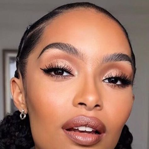 Yara Shahidi Makeup, Yara Shahidi Outfits, Yara Shahidi Aesthetic, Yara Shahidi Hairstyles, Female Crush, 2024 Makeup, 30th Birthday Outfit, Makeup Shoot, Yara Shahidi