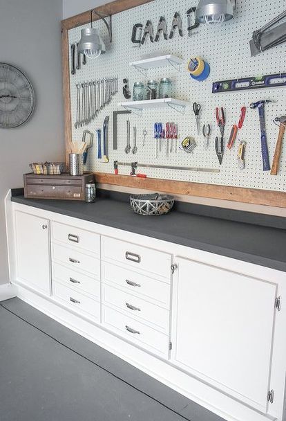 garage workbench makeover, garages, home improvement, organizing, storage ideas Workshop Organisation, Casa Garage, Organized Garage, Garage Organization Tips, Garage Organisation, Woodworking Store, Rayong, Garage Organize, Garage Remodel