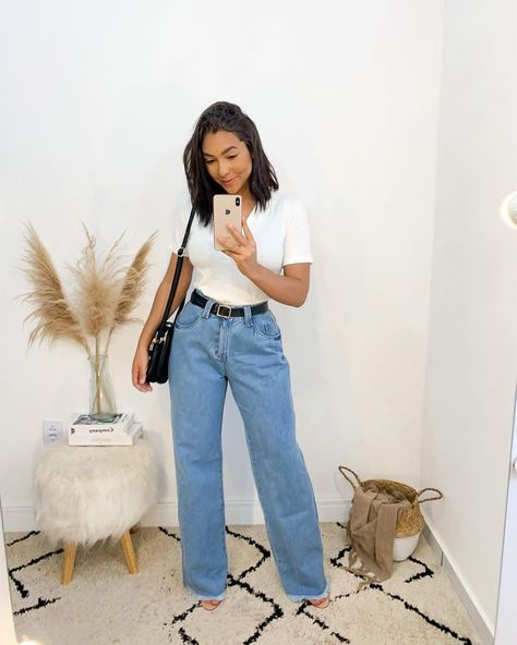 Wide Leg Jeans Outfit, Looks Jeans, Interview Style, Casual Work Outfits, Future Fashion, Classic Outfits, Casual Style Outfits, Outfits Casuales, Work Casual