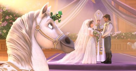 Rapunzel Eugene, Tangled Ever After, Disney Amor, Tangled Wedding, Rapunzel And Flynn, Animation Disney, Rapunzel And Eugene, Gif Disney, Images Disney