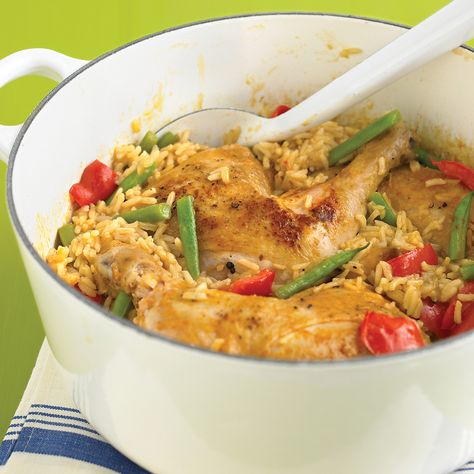 Spicy Coconut Chicken Casserole ...   Settle in for the night with this cozy curry that gets to the table quickly and gets cleaned up even faster. Spicy Coconut Chicken, Easy Chicken And Rice, One Dish Dinners, Salad Pasta, Coconut Chicken, Chicken And Rice, Chicken Recipes Casserole, Chicken Casserole, One Pot Meals