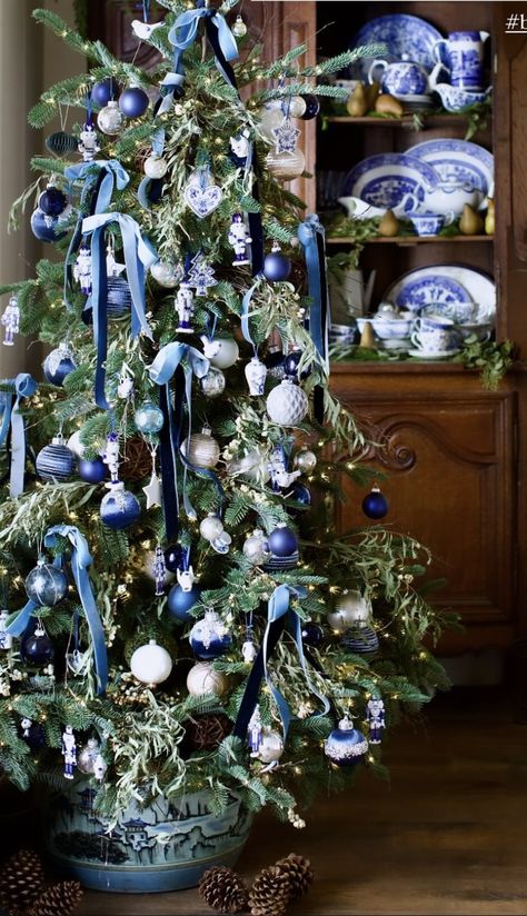 Blue Chinoiserie Christmas Tree, Elvis Blue Christmas Theme, Blue And White Tree Christmas, Hanukkah Christmas Tree, Latest Christmas Tree Trends 2024, Blue White Gold Christmas Tree, French Blue Christmas Tree, Greek Christmas Decorations, Navy Blue Christmas Tree Color Schemes