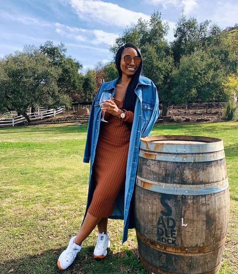 Wine Vineyard Outfit Fall, Vineyard Outfits Fall, Wine Tour Outfit, Napa Outfit, Winery Outfit Summer, Vineyard Outfit, Winery Outfit, Wine Tasting Outfit, Cali Trip