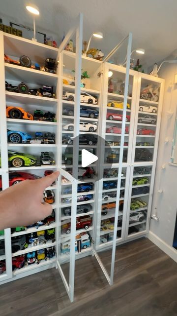 Studded Garage on Instagram: "The Best Way To Display LEGO #lego #legocollector" Lego Technic Display, Lego Room Display, Lego Display Ideas Adult, Lego Showcase, Lego Storage Ideas Display, Lego Car Display Ideas, Ikea Lego Display, Lego Wall Storage, Lego Wall Display