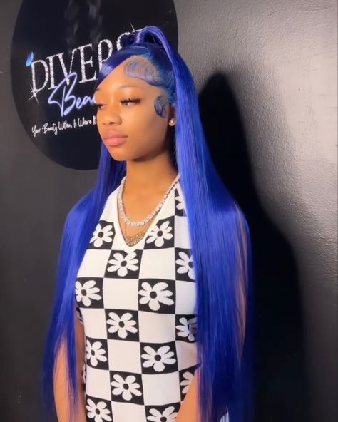 Blue Wig Hairstyles, Royal Blue Wig, Wigs Styles, Blue Wigs, Baddie Hair, Lace Wigs Styles, Teenage Hairstyles, Insta Baddie, Frontal Wig Hairstyles